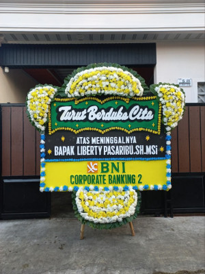 Papan Bunga Duka di Kandai